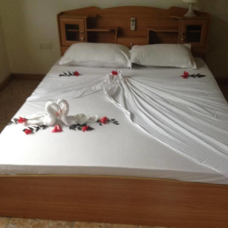 Marl Self Catering Villa Pointe La Rue Dış mekan fotoğraf